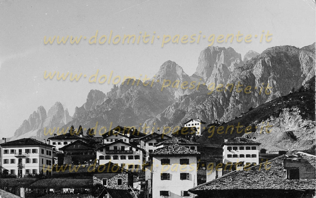 http://www.dolomiti-paesi-gente.it