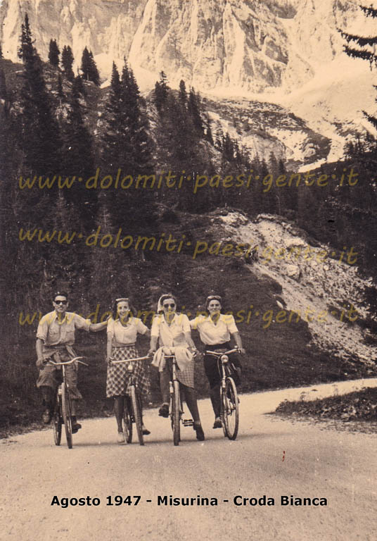 http://www.dolomiti-paesi-gente.it