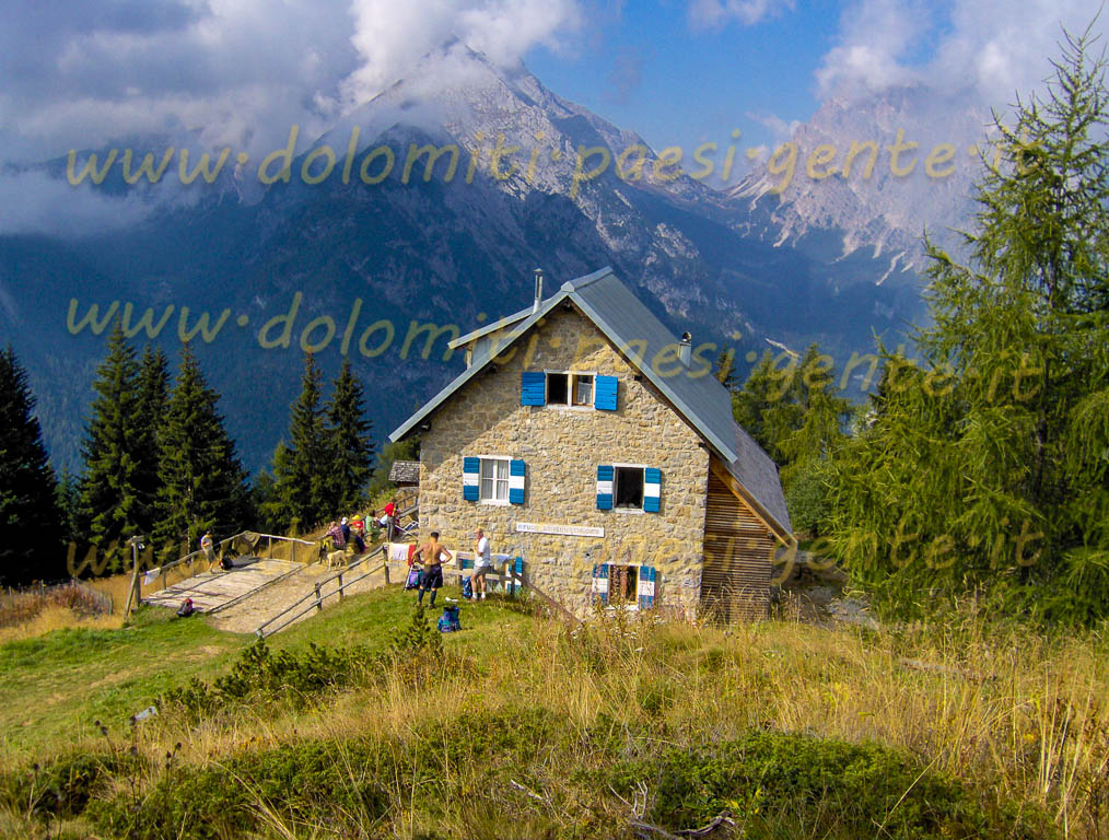 http://www.dolomiti-paesi-gente.it