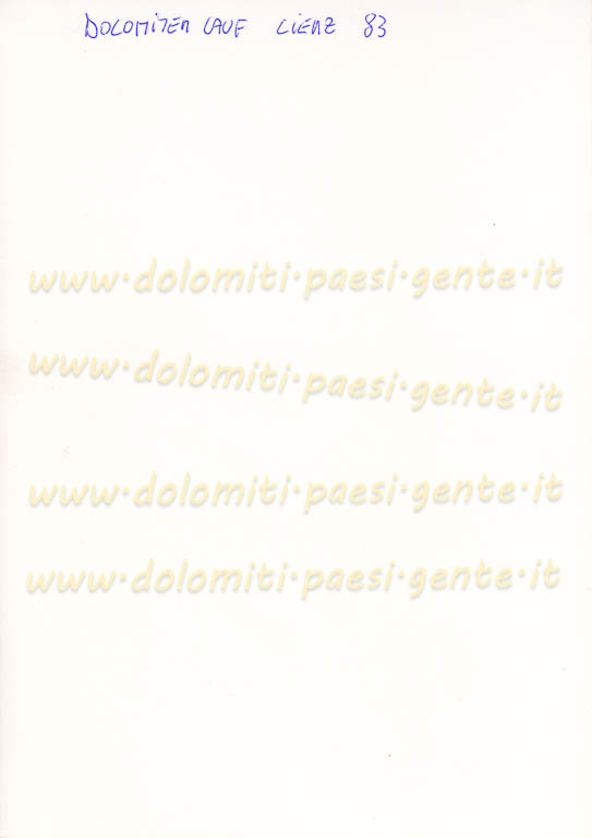 http://www.dolomiti-paesi-gente.it